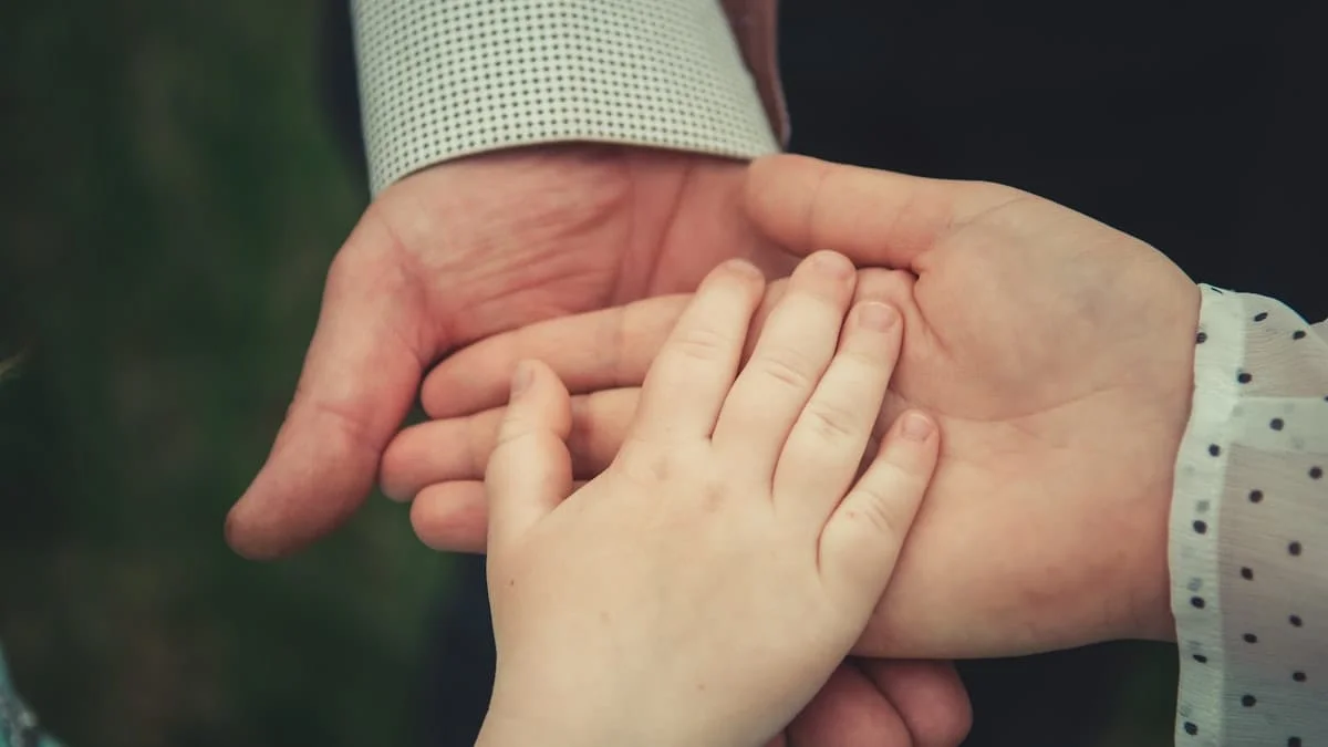 What Is the Right to Divorce, and Who Holds It?
